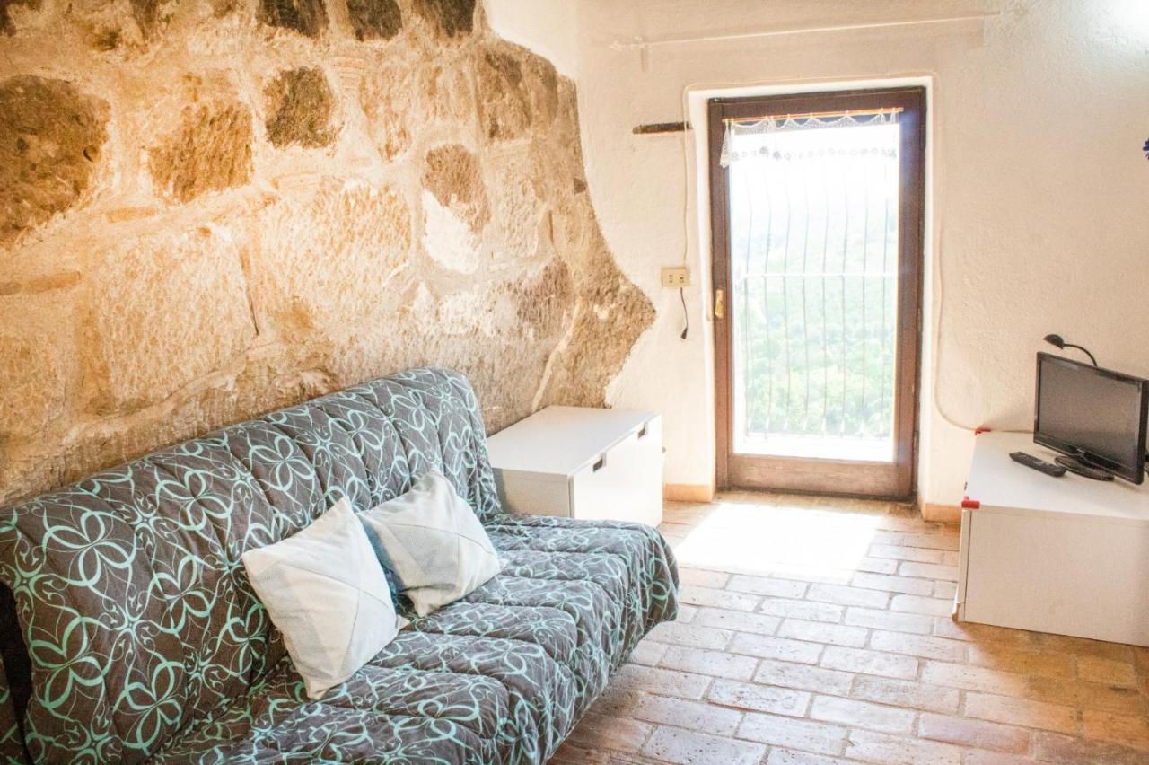 Casa Nella Roccia Villa Bomarzo Eksteriør billede